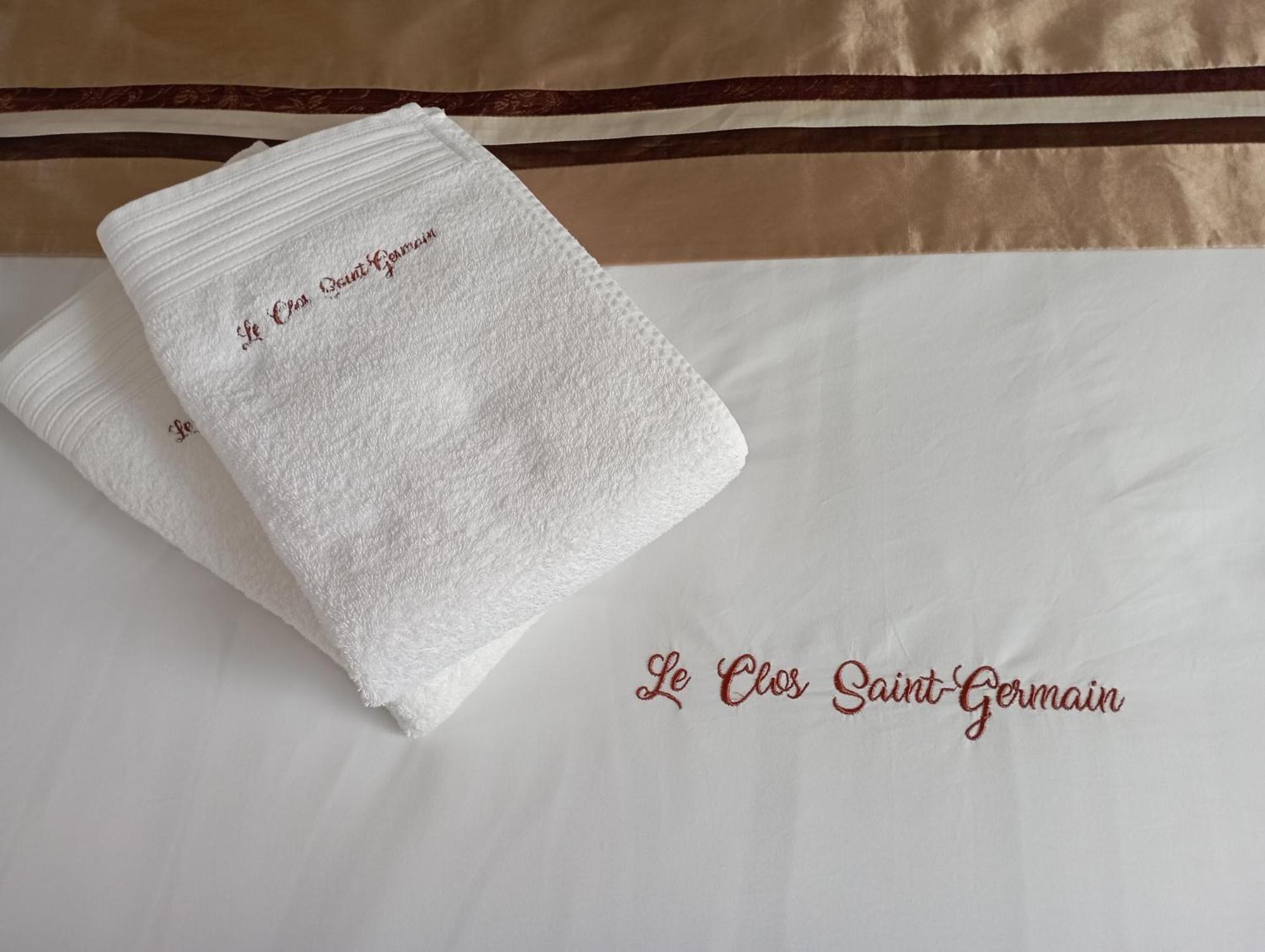 Le Clos Saint-Germain Rugles Zewnętrze zdjęcie